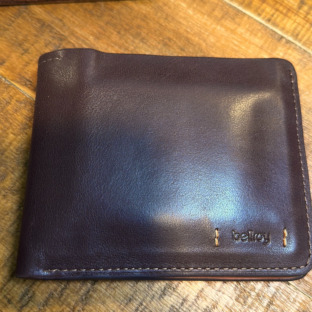 Bellroy Leather Bifold Wallet. Rarely Used